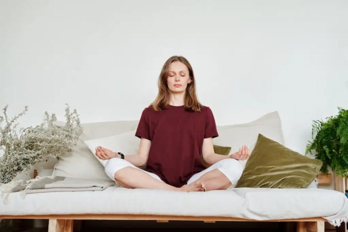 How to Meditate for Manifesting Your Dreams